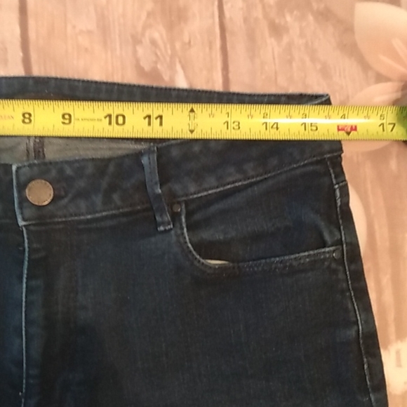 Ann Taylor Medium Wash Denim Jeans - Picture 5 of 9